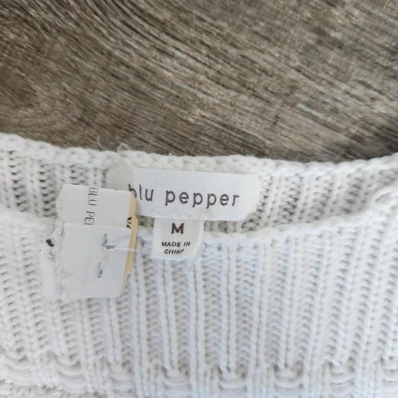 Blu Pepper Citton White Knit Top W Floral Motifs M JRs Boho Cottagecore Retro - Picture 2 of 6